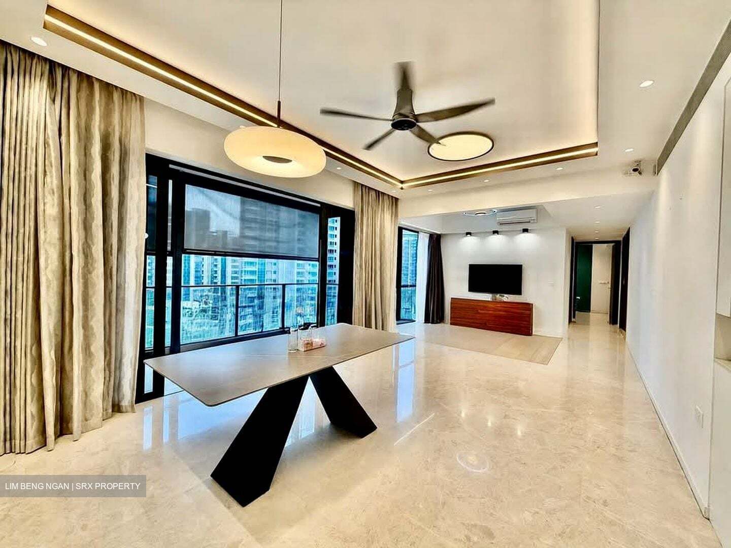Amber 45 (D15), Apartment #579698901